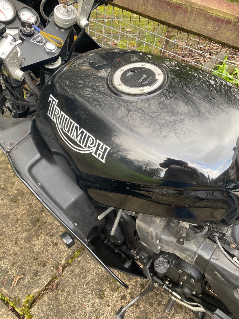 Triumph, DAYTONA, 1995, 885 (cc)