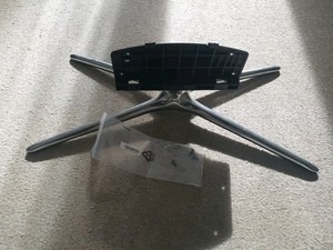 image for SAMSUNG TV STAND FOR UE46F6200 + Screws.