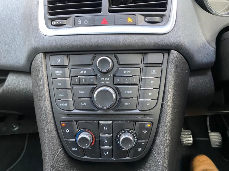 VAUXHALL MERIVA 1.4 T 16V SE Silver Manual Petrol 2012