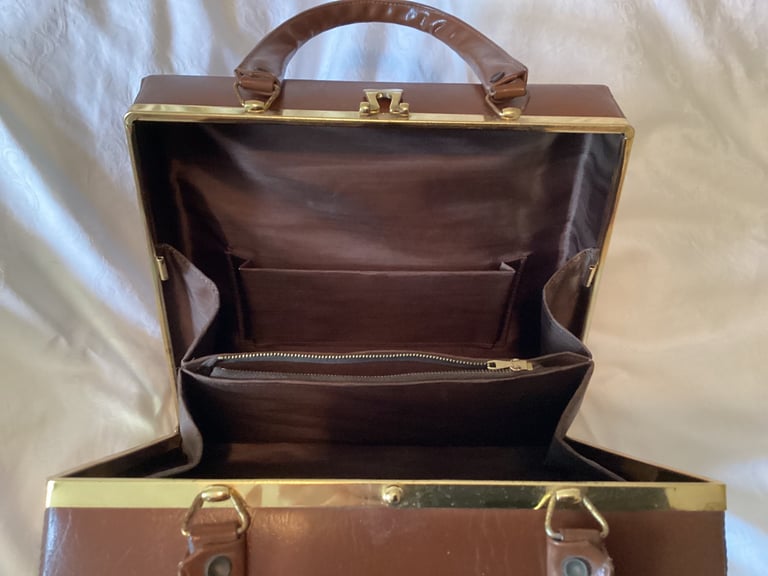 Retro Vintage Faux leather square handbag