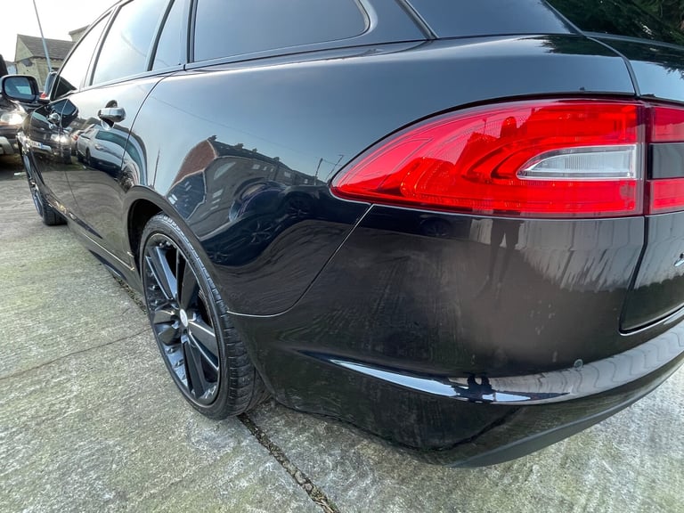 2015 Jaguar XF 2.2 D R-SPORT BLACK SPORTBRAKE ESTATE 5-Door 1 OWNER CAR