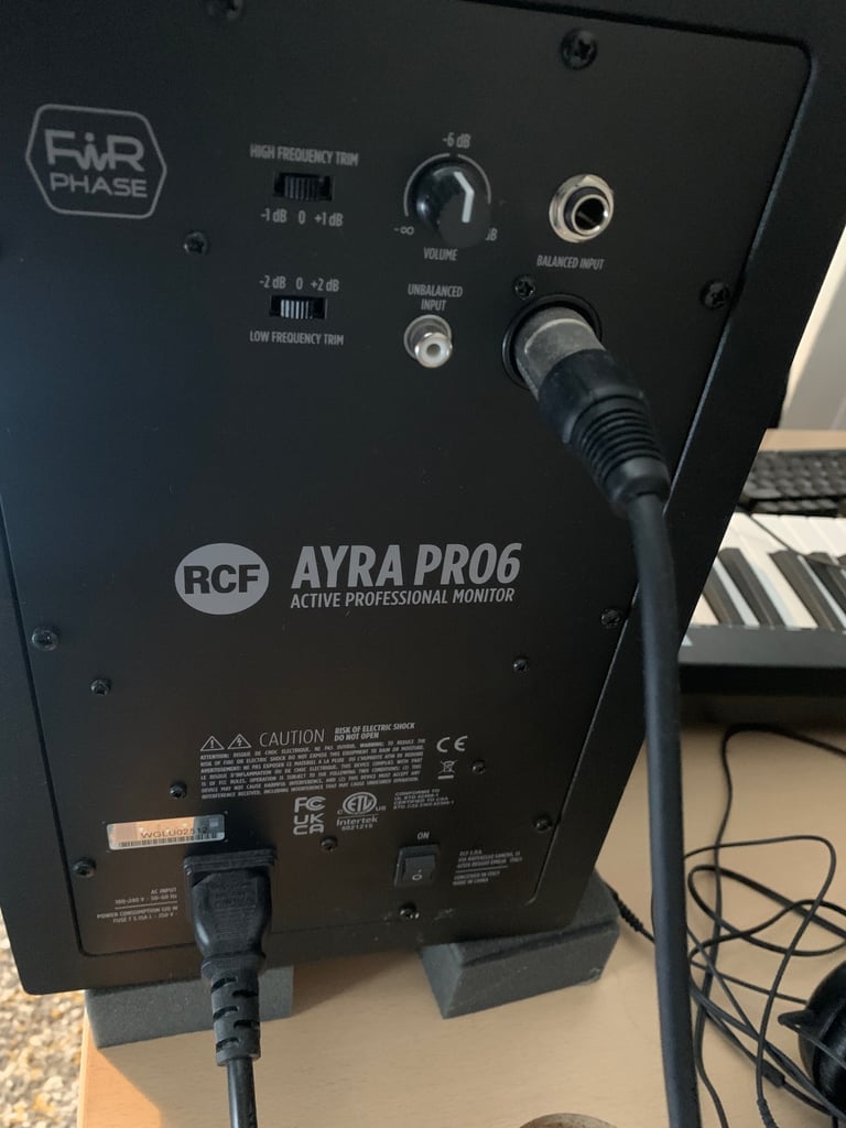 Studio monitors 