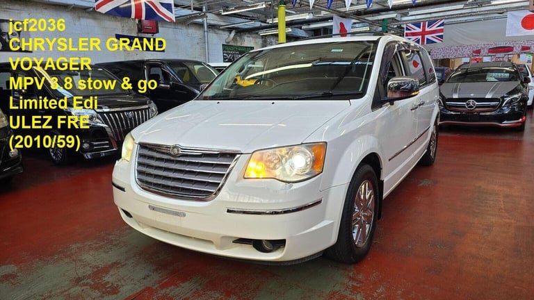 image for  Chrysler Grand Voyager 3.8 stow &amp; go Limited Leather ULEZ FRE  Petrol Automatic