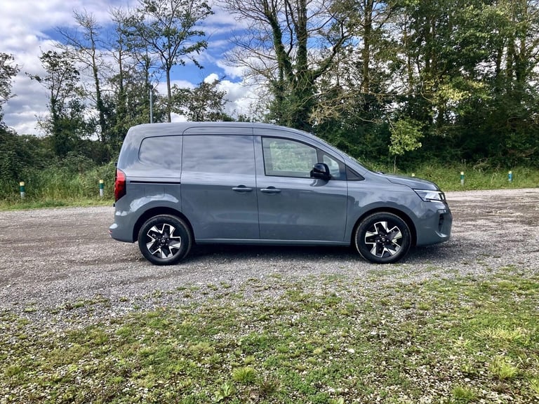 2023 Nissan Townstar 45kWh Tekna+ Auto L1 6dr PANEL VAN Electric Automatic