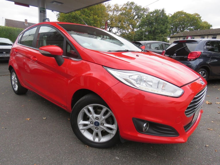 2016 Ford Fiesta 1.0T EcoBoost Zetec Euro 6 (s/s) 5dr HATCHBACK Petrol Manual
