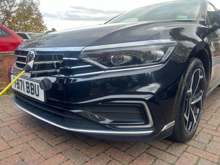 Volkswagen, PASSAT, Estate, 2021, Semi-Auto, 1395 (cc), 5 doors