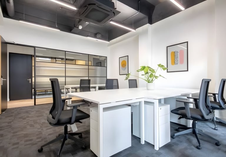 4 to 50 Person Private Office Suites to rent in *Southwark*, Central London SE1
