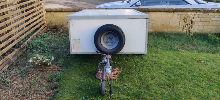 Sturdy trailer with new parts