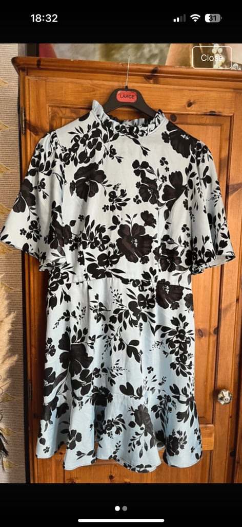 image for River island dress size 16