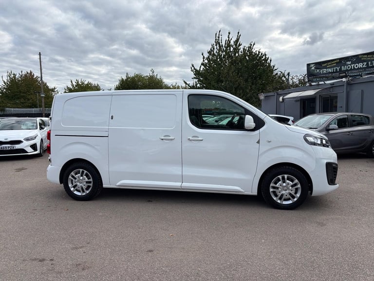 2020 Vauxhall Vivaro 1.5 Turbo D 2700 Sportive L1 H1 Euro 6 (s/s) 5dr PANEL VAN Diesel Manual