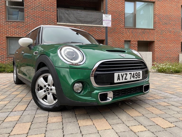 image for 2021 MINI Hatch 1.5 Cooper Classic Steptronic Euro 6 (s/s) 5dr HATCHBACK Petrol Automatic