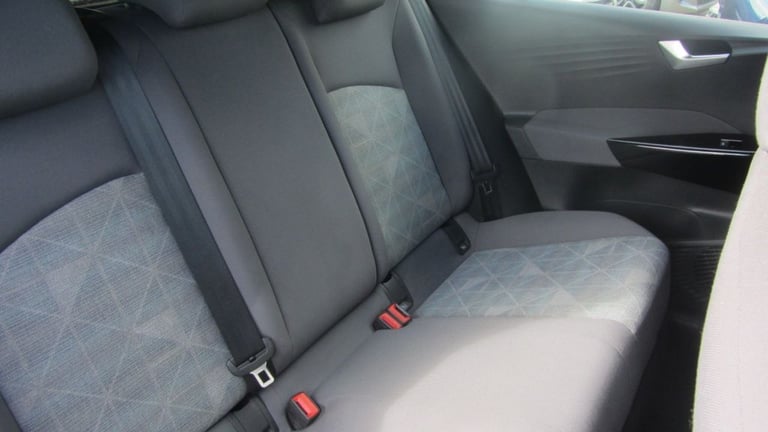 2021 Volkswagen ID3 Pure Performance 45kWh Life Hatchback 5dr Electric Auto (150 ps) Hatchback EL...