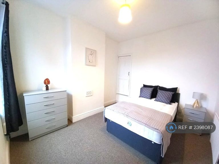 1 bedroom in Poplar Road, Birmingham, B66 (#2398087)