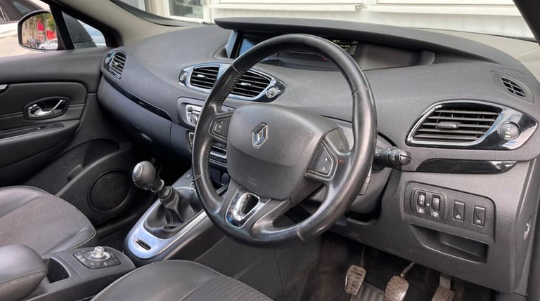 2013 Renault Scenic 1.5 dCi ENERGY Dynamique TomTom MPV 5dr Diesel Manual Euro 5 (s/s) (110 ps) M...