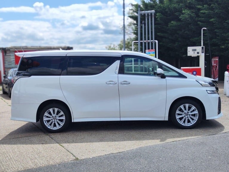 2023 Toyota Vellfire 3.5 V6 ENGINE PETROL Automatic