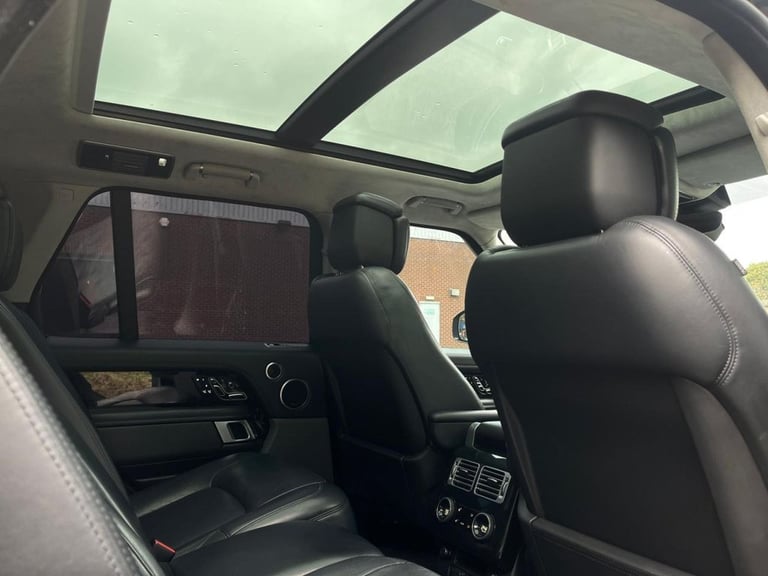 2020 Land Rover Range Rover 3.0 SD V6 Autobiography SUV 5dr Diesel Auto 4WD Euro 6 (s/s) (275 ps)...