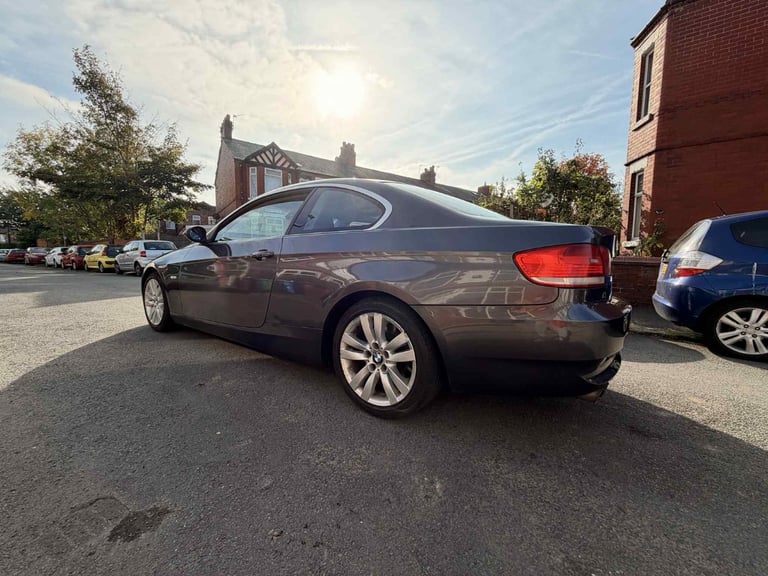 BMW, 3 SERIES, Coupe, 2007, Semi-Auto, 2993 (cc), 2 doors