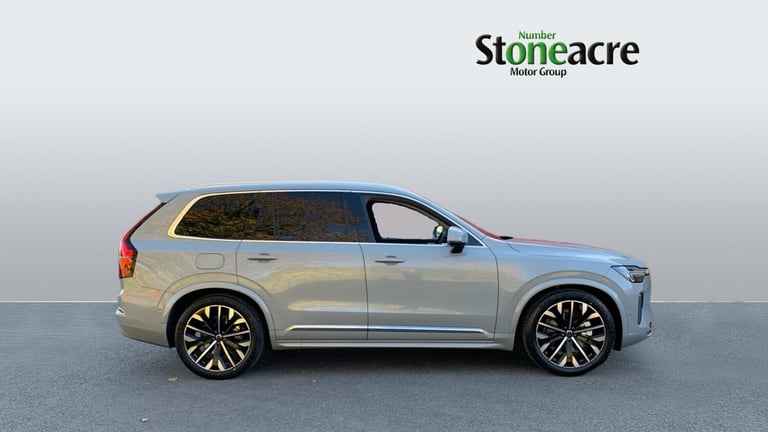 2025 Volvo XC90 2.0 B5 MHEV Ultra Bright SUV 5dr Petrol Hybrid Auto 4WD Euro 6 (s/s) (250 p ESTAT...