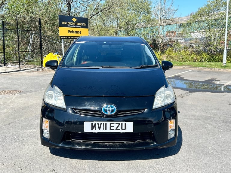 2011 Toyota Prius 1.8L PRIUS HYBRID PETROL Petrol