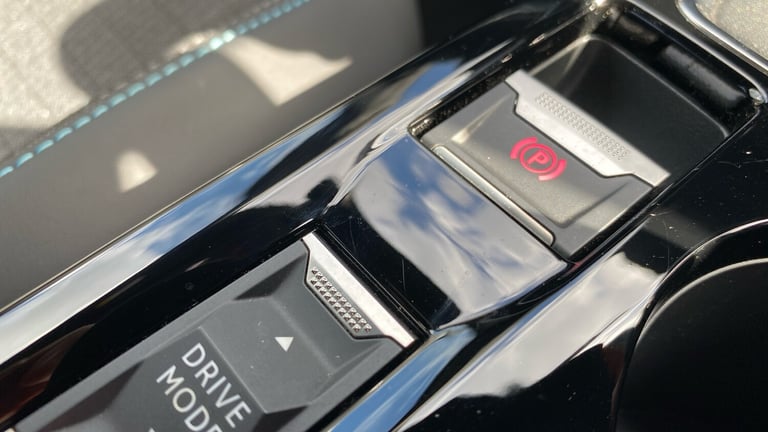 2023 Peugeot 2008 1.2 PureTech Allure Premium + SUV 5dr Petrol Manual Euro 6 (s/s) (100 ps) SUV P...