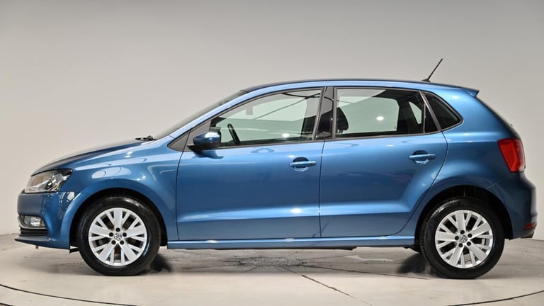 2015 Volkswagen Polo 1.2 TSI BlueMotion Tech SE Euro 6 (s/s) 5dr HATCHBACK Petrol Manual