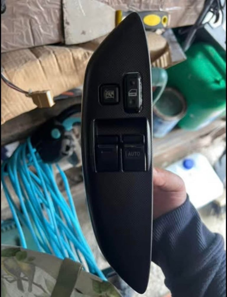 Toyota Yaris/Vitz MK1 Parts For Sale