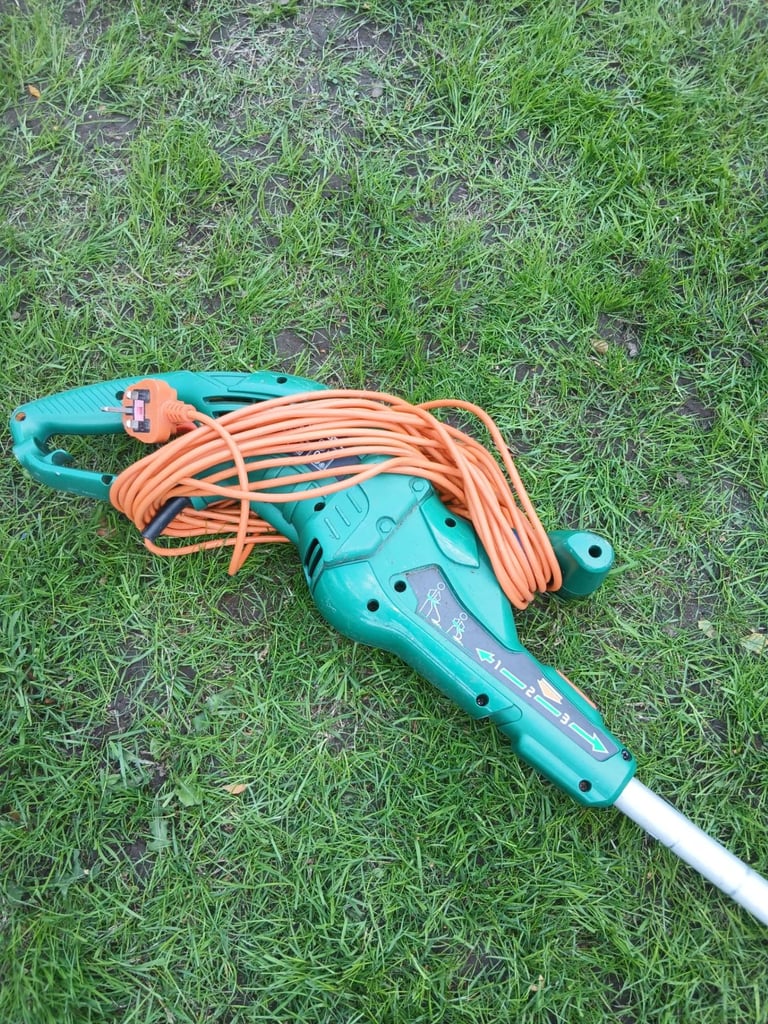 Strimmer. Black & Decker Spares or Repair £2