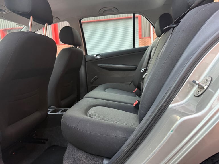 2007 Skoda Fabia 1.2 HTP 12V Ambiente 5dr HATCHBACK Petrol Manual