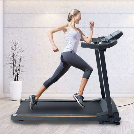 Treadmill Machine new Boxed 