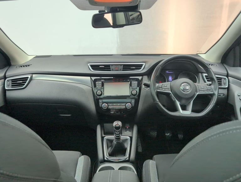 2018 Nissan Qashqai 1.2 DIG-T N-Connecta SUV 5dr Petrol Manual Euro 6 (s/s) (115 ps) - SUNROOF, H...