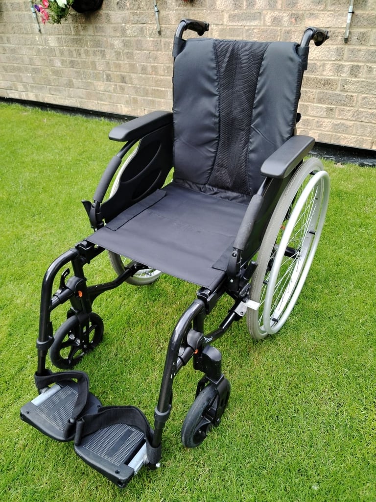 image for SELF PROPELLED WHEELCHAIR (GREAT CONDITION) 