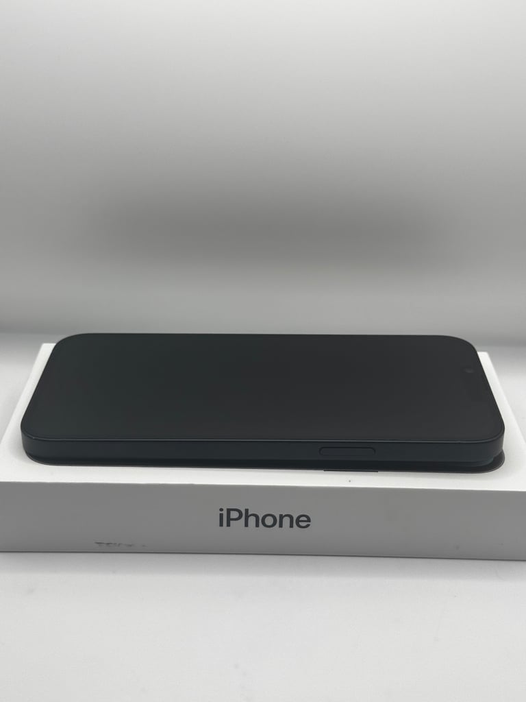 PRISTINE: Apple iPhone 14 Plus, 128gb, Black (UNLOCKED)