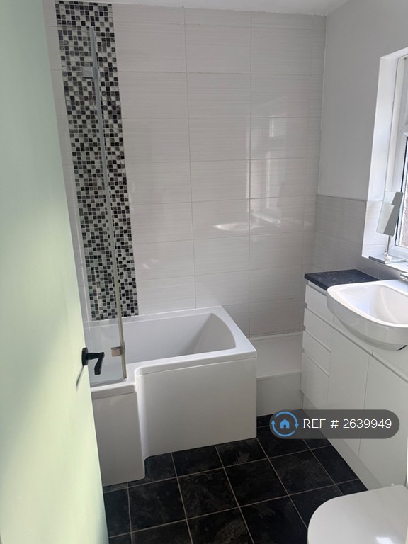 3 bedroom house in Dewhurst Road, Cheshunt, EN8 (3 bed) (#2639949)