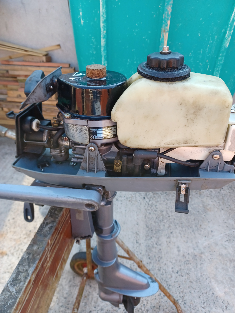 2 hp johnson outboard