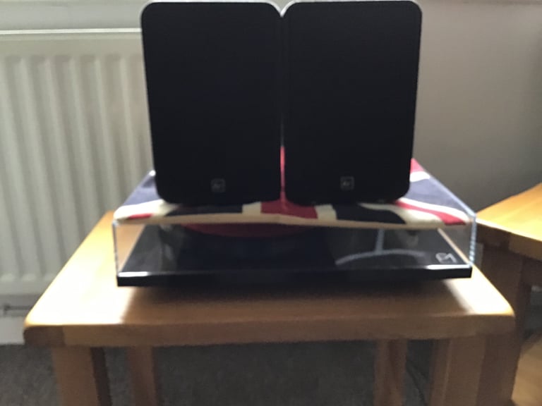 Rega Planar 1 Turntable