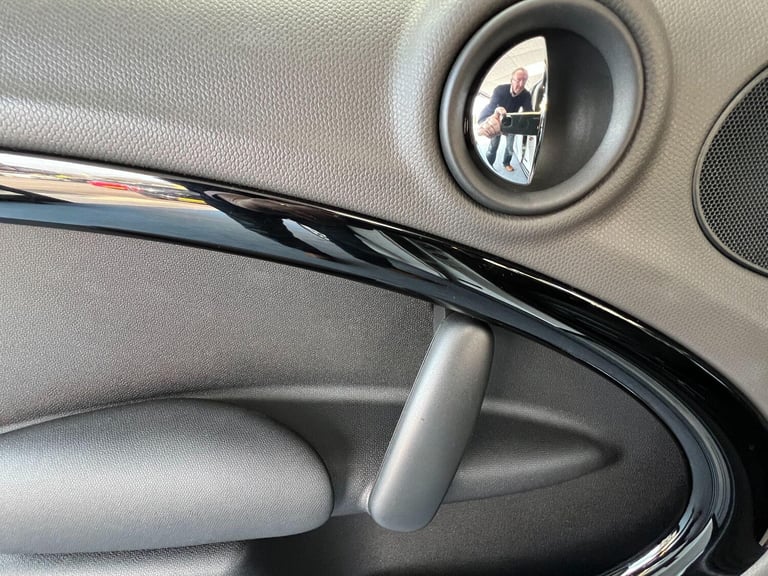 2011 MINI Countryman 1.6 Cooper Euro 5 (s/s) 5dr HATCHBACK Petrol Manual