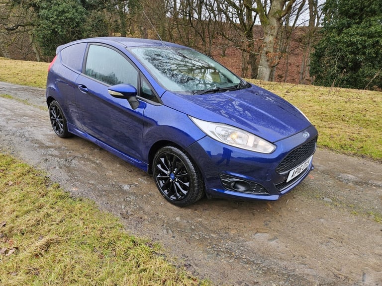 2016 Ford Fiesta 1.5 TDCi Sport Van CAR DERIVED VAN Diesel Manual