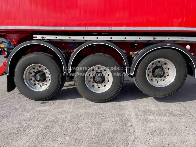 KASSBOHRER 71 CU YD ALLOY TIPPER TRAILER 