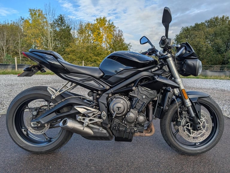image for 2019 TRIUMPH STREET TRIPLE S
