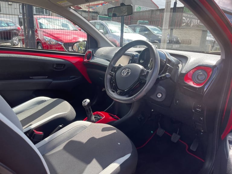 2014 Toyota AYGO 1.0 VVT-i X-Play 3dr ONLY £20 ROAD TAX PA  *WAS £5695 SAVE £1200 NOW £4495* HATC...