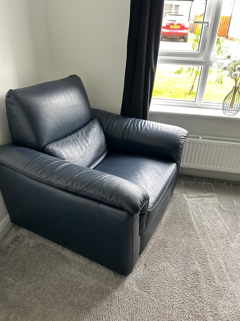 Natuzzi leather armchair 