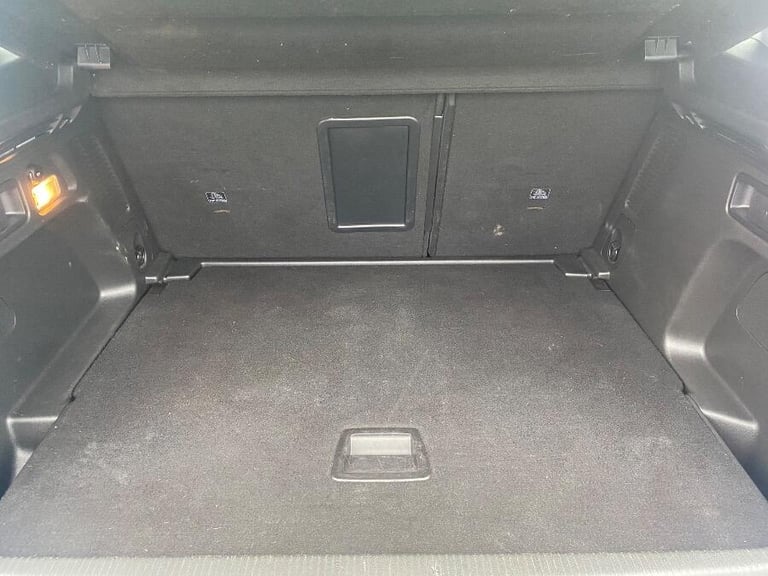  Vauxhall Grandland X 1.2 Turbo Gpf Sport Nav Suv 5dr Petrol Auto Euro 6 (s/s) (130 Ps) Petrol Au...
