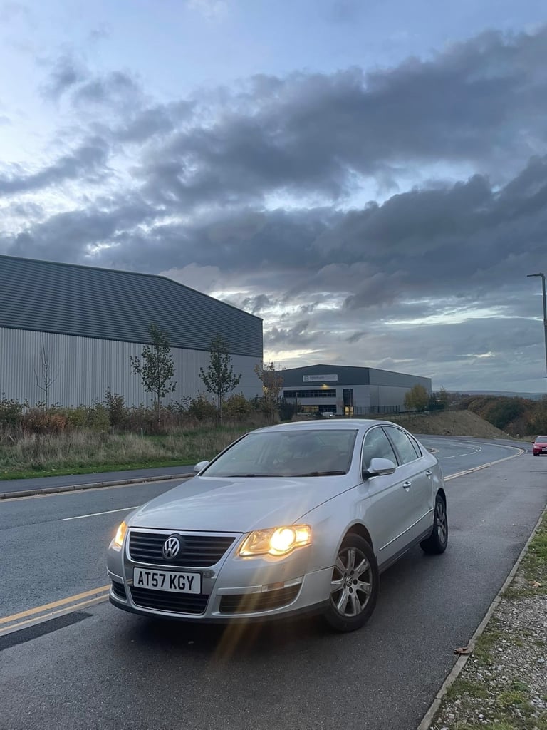 Volkswagen, PASSAT, Saloon, 2007, Semi-Auto, 1968 (cc), 4 doors