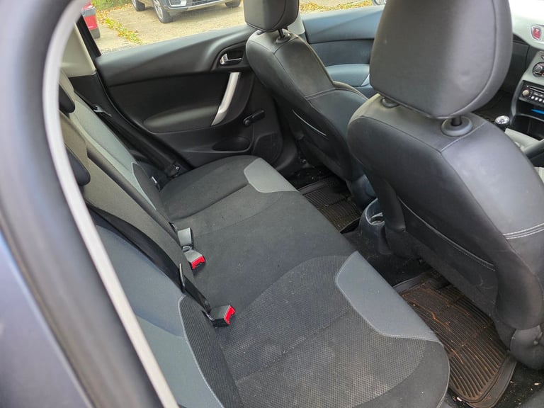 Citroen, C3, Hatchback, 2012, Manual, 1398 (cc), 5 doors