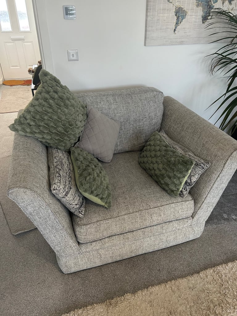 Just in Time for Christmas!! Large 3 seater couch with love chair and a free pouffie 
