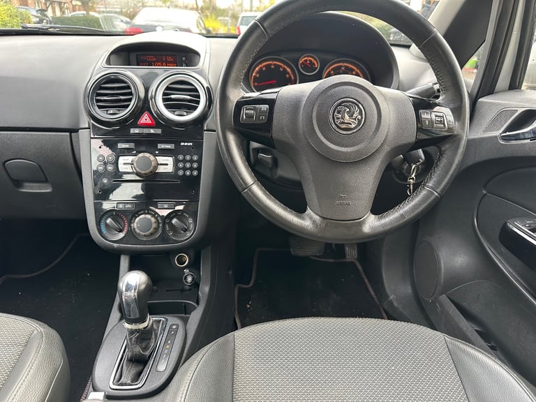 2010 Vauxhall Corsa Design Automatic 1.4L Petrol 67K Miles Full Service History 1YR NEW MOT  1 OWNER