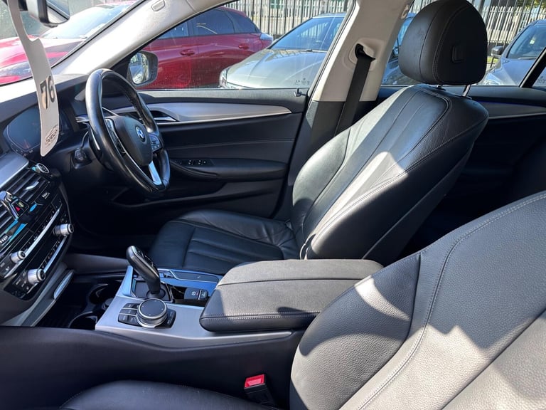 2019 BMW 5 Series 3.0 530d SE Auto xDrive Euro 6 (s/s) 4dr SALOON Diesel Automatic