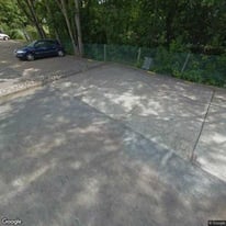 FANTASTIC Parking Space to rent in London (N9)