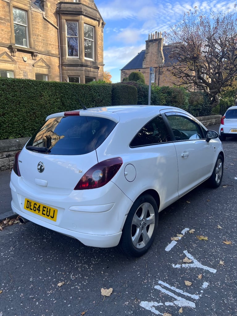 Corsa 2015 1.2 petrol long mot low miles 