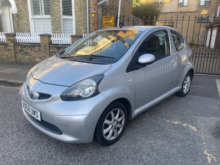 image for 2008 Toyota AYGO 1.0 VVT-i Platinum 3dr HATCHBACK Petrol Manual